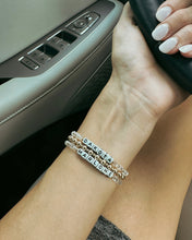 Load image into Gallery viewer, Chloe Bracelet (Iridescent Crystals)