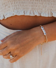 Load image into Gallery viewer, Dakota Bracelet