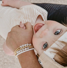 Load image into Gallery viewer, Daphne Bracelet