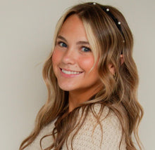 Load image into Gallery viewer, Bailey Pearl Headband
