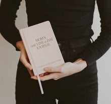 Load image into Gallery viewer, Mom’s One Line A Day Journal (Pink)
