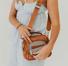 Load image into Gallery viewer, Camille Crossbody Bag
