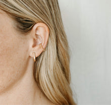 Load image into Gallery viewer, Grae Ear Cuff
