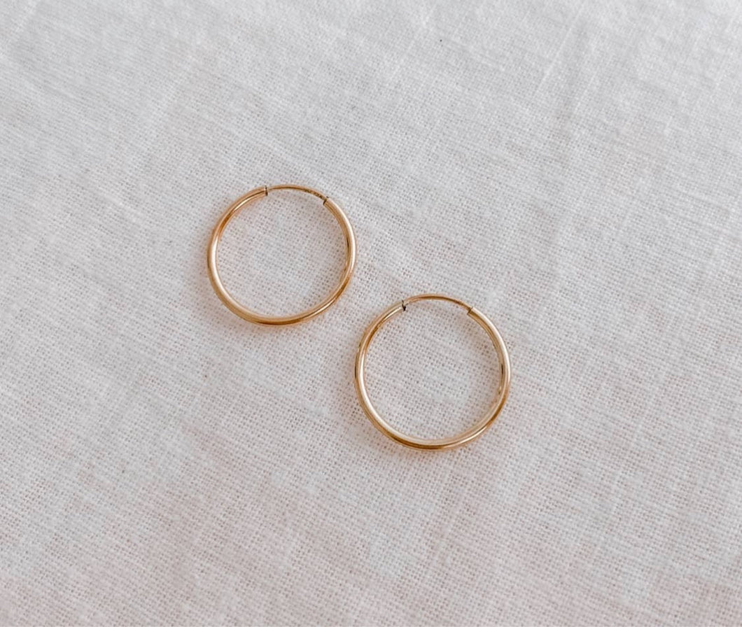 Emmaline Hoop Earrings (14K Gold Filled)